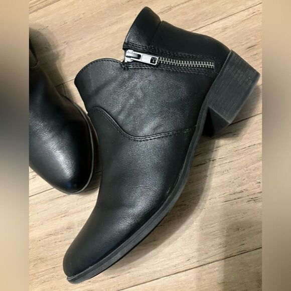 Sun+Stone black leather double zip ankle boots women size 8 - Picture 2 of 8